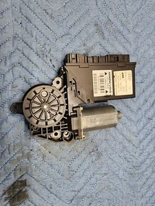 2004 - 2008 Audi S4 OEM Front Driver Window Motor 8E1959801 - Picture 1 of 3