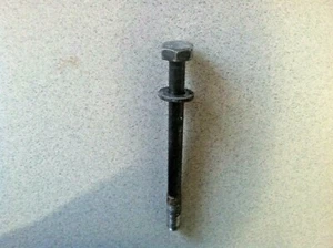2000-2006 BMW 325xi 325i 330i 330Ci E46 ~ 1 OIL FILTER HOUSING SIX POINT BOLT 	 - Picture 1 of 3