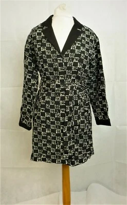 Asos Black / White Check Coat With Orange Lining Size 10 uk CR092 CC 08 - Image 1 of 4