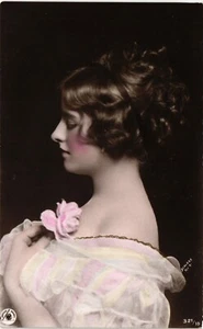 Woman 1900's romantic postcard glamour vintage (P400) - Picture 1 of 2