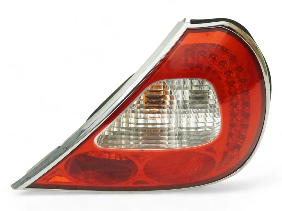 2004 - 2006 JAGUAR VANDEN PLAS XJ8 X350 BRAKE STOP LAMP TAILLIGHT REAR RIGHT OEM - Image 1 of 4