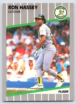 1989 Fleer #9 Ron Hassey Oakland Athletics - Image 1 of 2