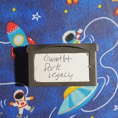 Gauntlet: Dark Legacy (Nintendo Gameboy Advance GBA, 2002) Authentic No Label - Image 1 of 2