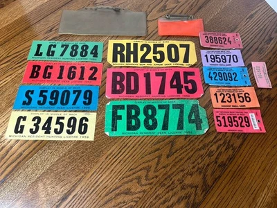 Licencia de caza residente de Michigan 1953-1987 de colección Foto 1 de 4