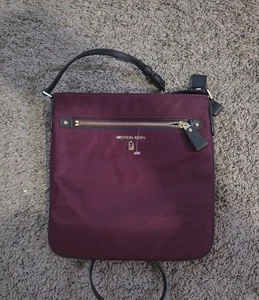 NWOT - Michael Kors Logo Nylon Kelsey Crossbody Plum Burgundy Red Bag - Picture 1 of 3