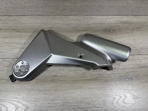 2009 Kawasaki Versys 650 KLE650A OEM RIGHT SIDE FAIRING COVER COWL PANEL TRIM - Picture 1 of 8