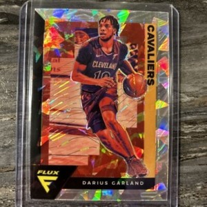 2020-21 Panini Flux #32 Darius Garland SP Silver Cracked Ice Prizm 2nd Year Card