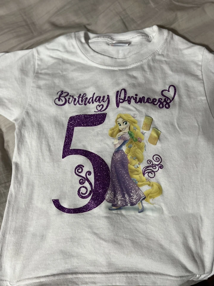 Camisa de cumpleaños Rapunzel #5 Foto 1 de 1