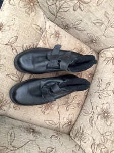 New Never Been Worn Mens Black Ankle Boots Size 10, False Fur Fully Lined. - Picture 1 of 4