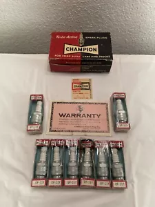 VTG NOS Champion Spark Plugs UF-11Y Qty 8 Lincoln 60-65 Merc 390 63-66 F-11Y - Picture 1 of 8
