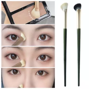 Fächerförmiger Gesichtspinsel Nasenschattenpinsel Strukturierter Beauty-Make- > - Bild 1 von 16