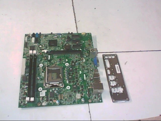 Carte mere DELL CN-0GDG8Y-70163 REV A00 avec plaque Inspiron 620 260S 3010 - Photo 1/1