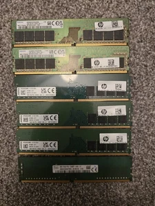 Samsung DDR4-3200 Desktop Memory RAM 16GB DIMM M378A1K43EB2-CWE - Picture 1 of 3