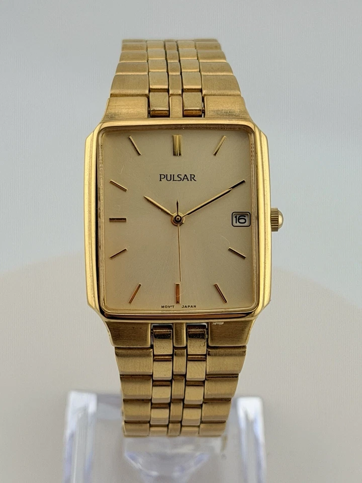Золотистые кварцевые прямоугольные нарядные часы Pulsar V732-X154 Япония — работают отлично - Изображение 1 из 4