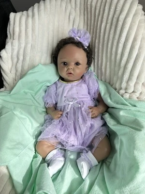 Muñeca Coleccionista "Little & Lovely Gabrielle" The Ashton-Drake Galleries Foto 1 de 4