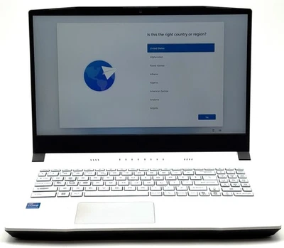 MSI Sword 15.6" - i7 - RTX 3050 Ti - 512GB SSD - 32GB RAM - ( DAMAGED KEYBOARD ) - Image 1 of 4