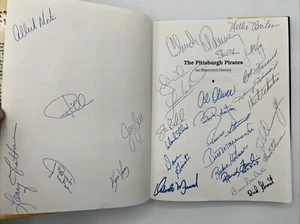 Signiert von 29 Pgh Pirates All Era’s The Pittsburgh Pirates Baseball von Bob Smizik - Bild 1 von 6
