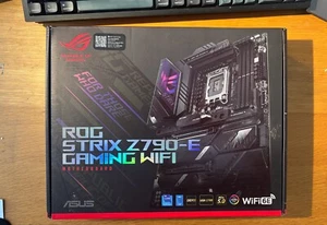 ASUS ROG STRIX Z790-E GAMING WIFI, Intel Z790, S 1700, DDR5, PCIe 5.0, 5x M.2, 2 - Photo 1/3