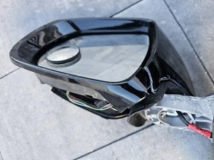 "Damage"2016-2020 INFINITI QX60 LEFT DRIVER SIDE BLACK MIRROR No Camera/ DAMAGE  - Picture 1 of 10