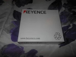 KEENCE DIGITAL FIBER SENSOR FS-N10 SERIES WATER PROOF TYPE DC POWER TYPE SEALED - Picture 1 of 11