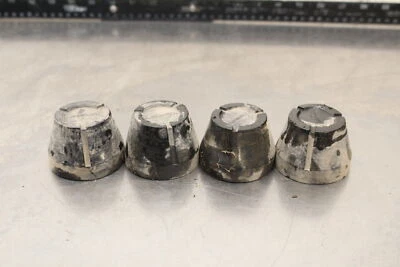 Kawasaki Bayou 400 KLF400B 1996 4x4 rueda delantera izquierda derecha tapacubos C373 Foto 1 de 4