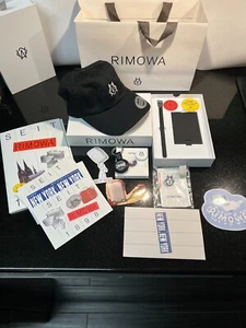RIMOWA gift pack. Unique collection of limited-edition Rimowa gift items - Picture 1 of 9