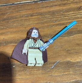 LEGO Star Wars Old Obi Wan Kenobi 7965 w hood lightsaber