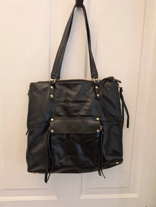 Bolso de Mano/Hombro KOOBA Everette Cuero Negro Suave Grande Expandible En Muy Buen Estado - Imagen 1 de 11