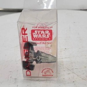 Star Wars Fan Club Episodio I Modellino Sith Infiltrator Dangler da collezione - Foto 1 di 6