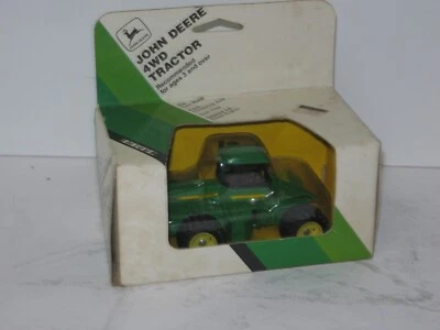 1/64 JOHN DEERE 8850 NIB light green 1983 vintage - Image 1 of 3