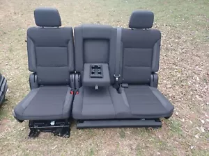2020-2024 Chevrolet Tahoe 2nd Row Cloth Seats Jet - Picture 1 of 4