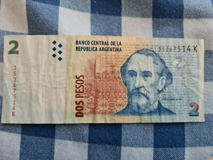 Banconota 2 PESOS dell'Argentina dal 1997 - Foto 1 di 2