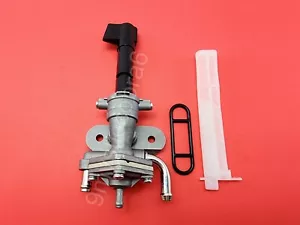 93 94 95 SUZUKI GSXR750W FUEL GAS TANK PETCOCK SHUT ON OFF VALVE -INTERNATIONAL - Bild 1 von 4