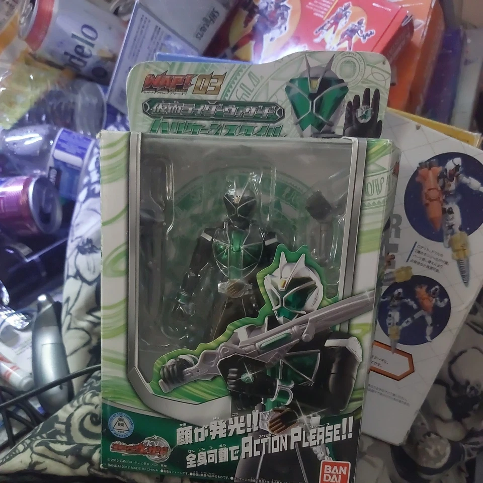 Figura Kamen Rider Wizard WAP Hurricane Foto 1 de 3