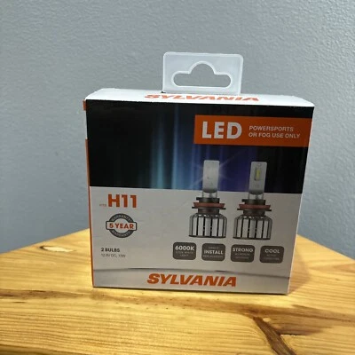 Luz de repuesto LED Sylvania para Toyota Tacoma 2019-2022-H11 Foto 1 de 4