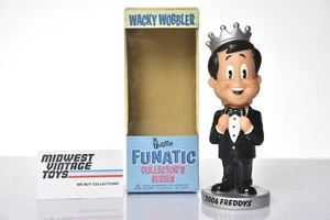 Funko Wacky Wobbler FREDDY SDCC negro esmoquin limitado 40 - Imagen 1 de 21