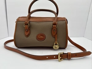 Vintage Dooney & Bourke Dr Bag Satchel Handbag Purse Pebbled All Weather Leather - Picture 1 of 9