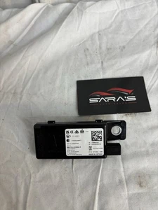 tesla model 3 24-26 ASSEMBLAGE - EMBOUT INTÉRIEUR - UNIVERSEL 1780580-00-E - Photo 1/3