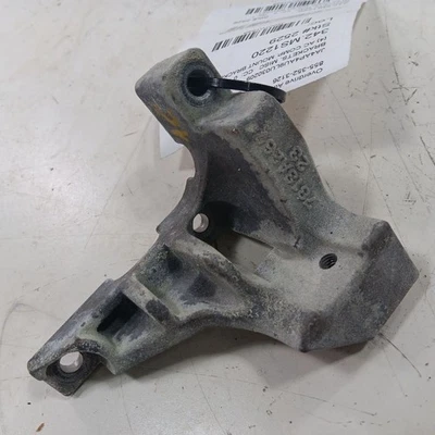 Soporte de montaje de compresor de aire acondicionado Mitsubishi Outlander Sport 2019 2020 2021 2022 Foto 1 de 4