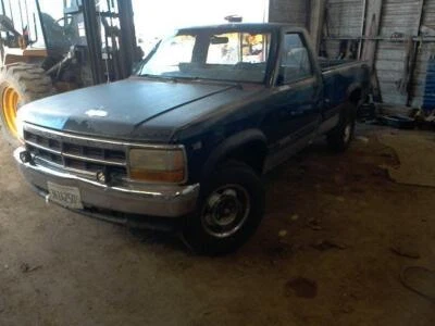 89 91 DODGE DAKOTA Distribuidor 8-318 (5,2 l) 5,2 Foto 1 de 4