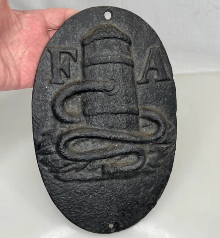 Fire Association of Philadelphia 11" Heavy Cast Iron Fire Mark - 89553 Cover