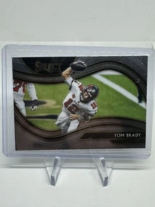2020 Panini Select Football TOM BRADY SS-20 Silver Snapshots Insert - Picture 1 of 2
