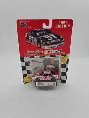Nuevo en paquete 1994 Racing Champions escala 1:64 NASCAR Diecast Stock Car 21 Morgan Shepherd Foto 1 de 4