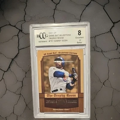 2001 Upper Deck SP #TR-1- Sammy Sosa, Cubs - The Trophy Room Milestone Edt - 8.0 - Image 1 of 4