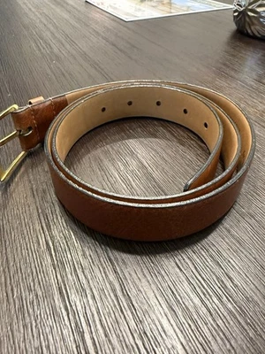 Cinturón de cuero marrón para hombre Johnston and Murphy talla 36 Foto 1 de 4