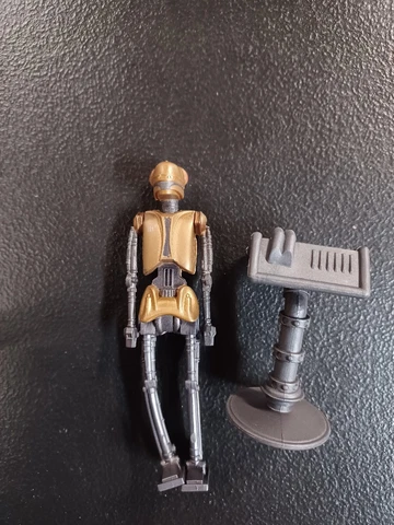 Kenner Star Wars Ev-9D9 With Datapad Action Figure POTF 1997 Cover