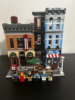 LEGO CREATOR: Detective's Office (10246) - Image 1 of 2
