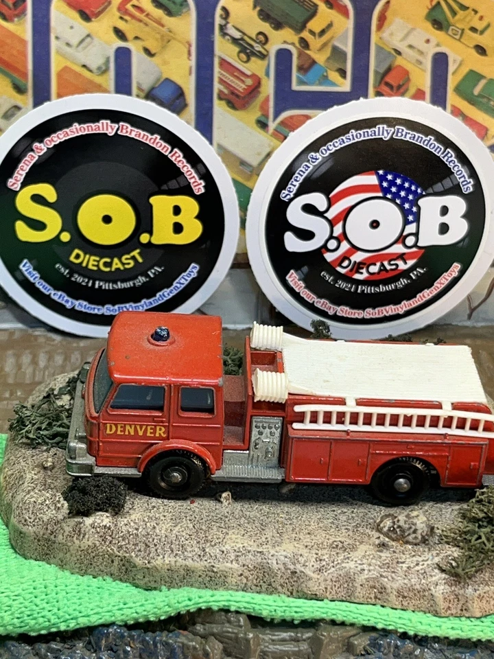 Camión Bombeo Lesney Años 60 Nº 29 Denver Departamento de Bomberos Rojo Diecast EX Estado Motor Foto 1 de 4