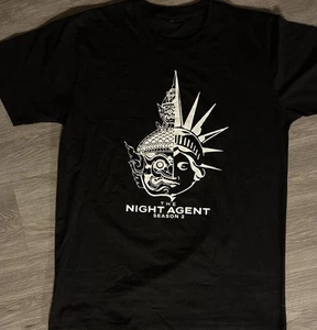 The Night Agent Cast Crew T-Shirt Bangkok New York Units 2-seitig Neu Staffel 2 - Bild 1 von 5