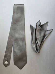 Brioni Hand Made in Italy 100% Seta Silk Black Tie w/Pocket Square - Picture 1 of 9
